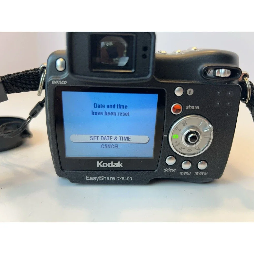 Kodak EasyShare DX6490 4MP Digital Camera Bundle - Charger, Battery , Cord